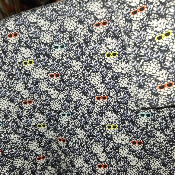 Max Colton Mens Casual Jersey SS Navy  Pine with Multicol Sunglass Print. NWT - Picture 5 of 7